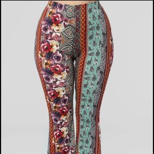 Multicolor Flare “Clapper” Stretch Pants (Size MEDIUM)